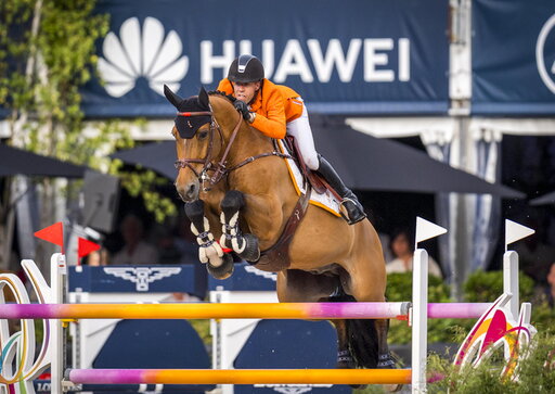 leden van het knhs talententeam 2024 staan met zijn allen op de foto