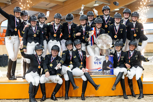 ponyamazone meldt zich bij de jury