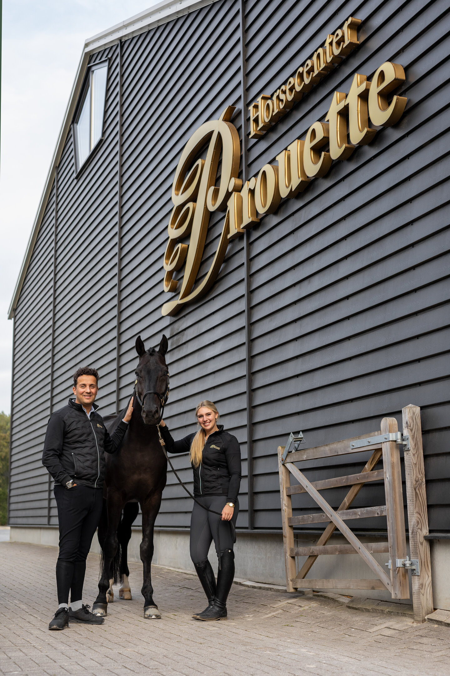 alle vrijwilligers voor het hippische centrum van de west stichtse ruiters